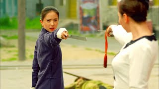 日軍逃亡留下一名女武士，功夫少女飛下城牆出手和她決一死戰！
