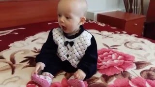 Развитие ребенка 6 месяцев! Денис показывает свои достижения за месяц!))