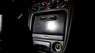 Как снять центральную панель TOYOTA COROLLA E11 Compact