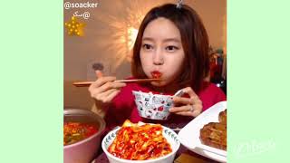 Едят на камеру???жуть инстаграм/ASMR)))Mukbang