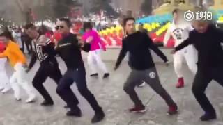 Seve is well received in republic squar  dance  in China