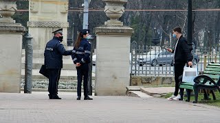 Шутки прочь: полиция вышла на улицы