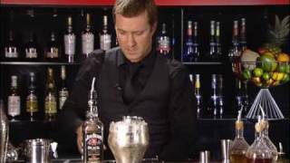 Mint Julep whiskey cocktail