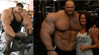 Skinny teenager geek Turns into THE REAL HULK