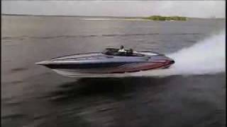 Powerboat tests the Fountain 35 Lightning