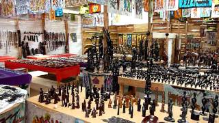 01. Сувенирная лавка - Souvenir shop