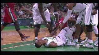 Rajon Rondo gets injured by Dwyane Wade - Heat vs Celtics - Game 3 2011