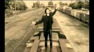 LEO FERRADÁS, Leo Ferradas video clip "Homeless"