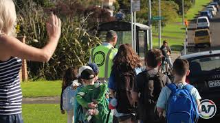 How to walk on a Walking School Bus