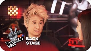 Julien Bam überrascht Lily-Marie, Sarah und Melisa bei den Proben! | The Voice Kids 2018 | SAT.1