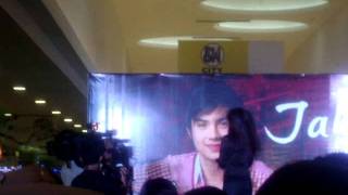 JHAKE VARGAS!! (bea suprises Jhake. ) 07-10-11 =)