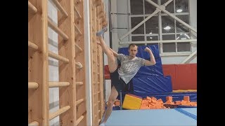 VLOG: stretching at the wall. DAY 5./ растяжка у шведской стенки. День 5.