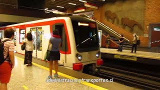 Metro de Santiago | Trenes CAF NS2007 en Baquedano L1