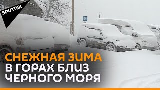 В горах Аджарии выпал большой снег: как расчищают дороги