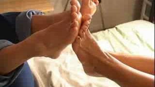 Lexi and Cali sole to sole foot rub