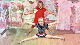 Family Gymnastics Challenge! Kids in Public