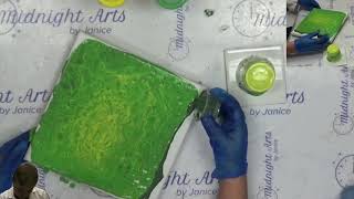 269 Alex's Link Green Ring Pour Acrylic Pour