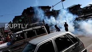 India: Police clash with Shia Muslims as religious procession held despite COVID restrictions