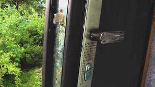 Китайская металлическая дверь спустя 2 года