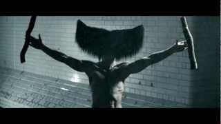 Chris Sweeney - Charlie Le Mindu ♪