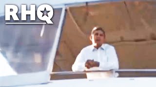 Joe Manchin Confronted By Protesters While On His Yacht