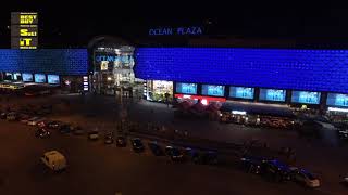 Реклама ЖК Standard One на медиафасаде ТРЦ "Ocean Plaza"