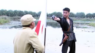 游擊隊的埋伏被看穿！隊長靈機一動跳進河裡，找機會給日軍致命一擊！ ️ 抗日