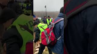 Лукашенко: Пускай везут на границу, можно продать! У них бешеные цены на дрова! #shorts