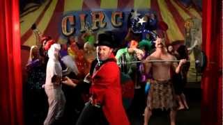 Christiaan Kritzinger - Huppel In My Stap Video [OFFICIAL]