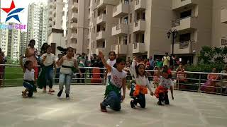 Phir bhi Dil h hindustani dance # 15th August + Sunny Sunny song