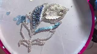 DIY Hand embroidery feather | Перо из бисера | Вышивка бисером и пайетками