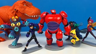 GRANDES HEROES 6 HIRO HAMADA BAYMAX HONEY LEMON GO GO TOMAGO WASABI Y UN DINOSAURIO