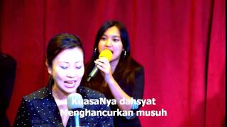 Sbab Tuhan Maha Besar, worship led by Mira Christanday