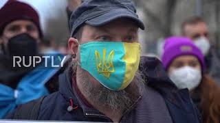 Germany: Hundreds protest outside Russian Embassy in Berlin