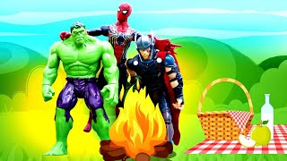 Супергерои устроили ПИКНИК! Видео с игрушками - Смешные видео