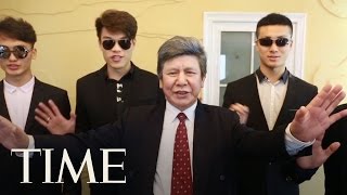 Meet China's Leading Donald Trump Impersonator: Li Liangwei | TIME