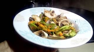Flores de calabaza con champiñones