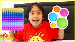Ryan's POP IT Challenge Fidget Toys Collection!