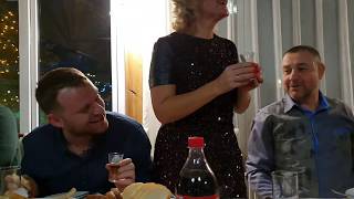 Празднуем  мамин День Рождения и еда и живая музыка и танцы