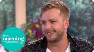 The Voice of Love Island Iain Stirling Spills Some Behind the Scenes Secrets | This Morning