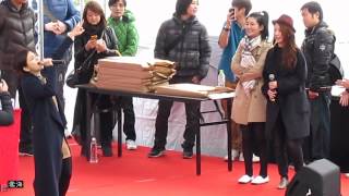 20120324雪海ELLA我就是我簽唱會18S H E合體+唱NTC~1