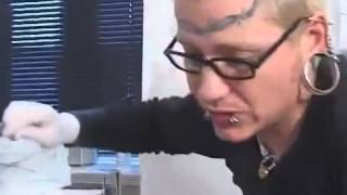 tindik vagina