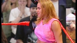 (720pHD): WWE Heat 06/16/06 - Victoria vs. Mercedes Martinez