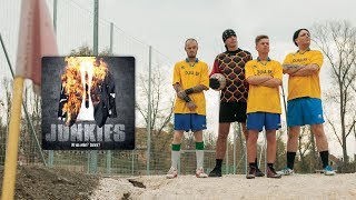 Junkies - Frizura (hivatalos videoklip)