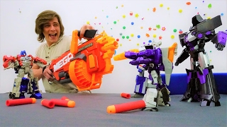 Видео с игрушками: Трансформеры и бластер! Nerf Mega Mastodon