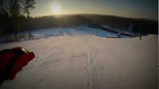 Спуск с горы на лыжах на GoPro HERO 3