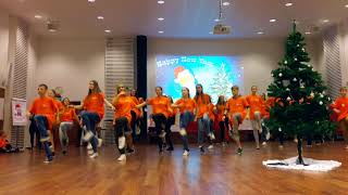Танец Jingle Bells - промежуточный продукт Мастерской "Dance Language"