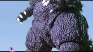 Godzilla vs Gomora.