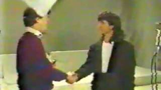 Rush - Geddy Lee - Behind The Scenes Of Tears Are Not Enough