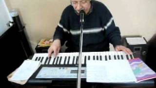 Siedem czerwwonych róż -Yamaha YPT200